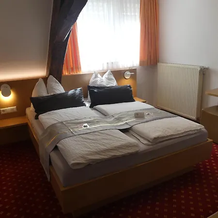 Hotel Traube *